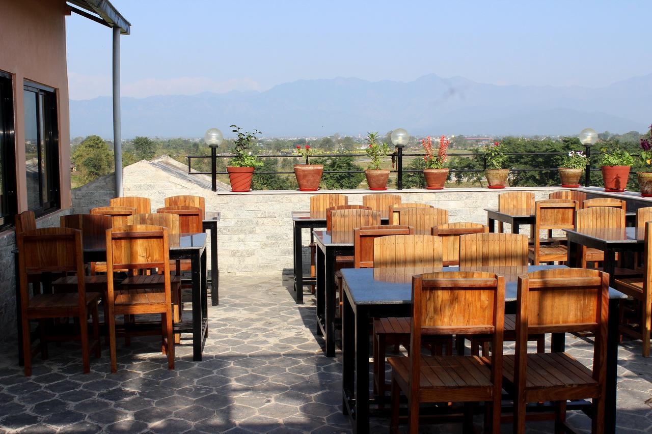 Sweet Home Chitwan Εξωτερικό φωτογραφία