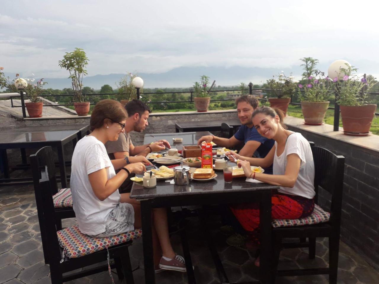 Sweet Home Chitwan Εξωτερικό φωτογραφία