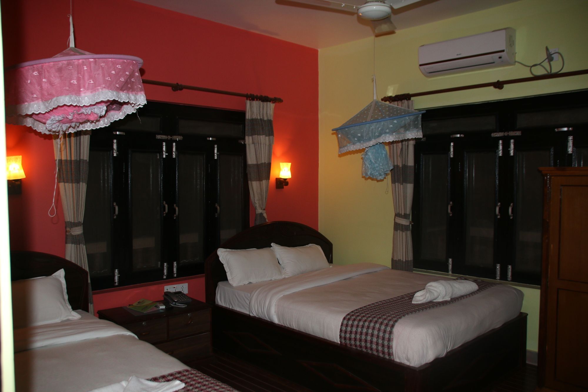 Sweet Home Chitwan Εξωτερικό φωτογραφία