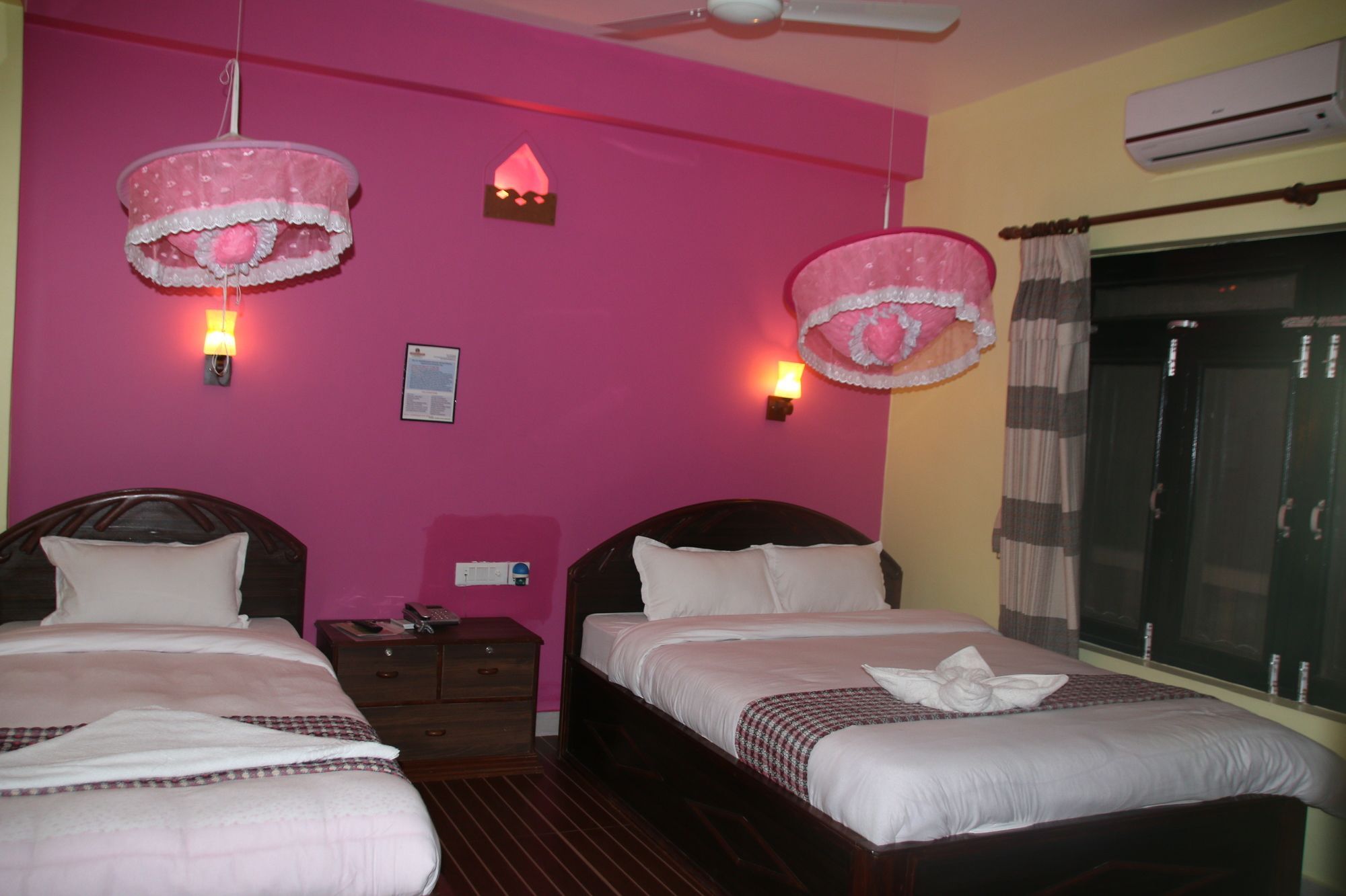 Sweet Home Chitwan Εξωτερικό φωτογραφία