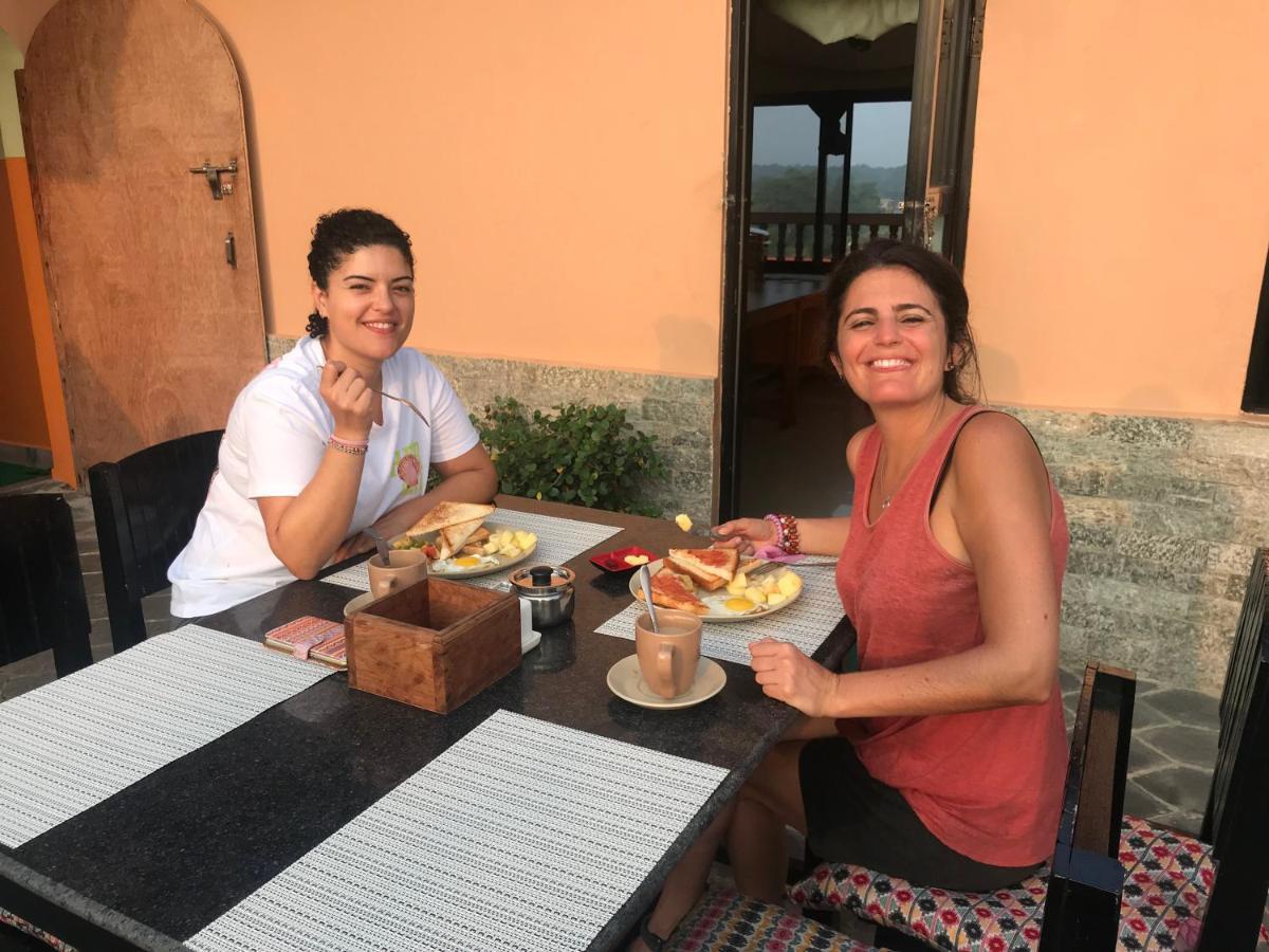 Sweet Home Chitwan Εξωτερικό φωτογραφία